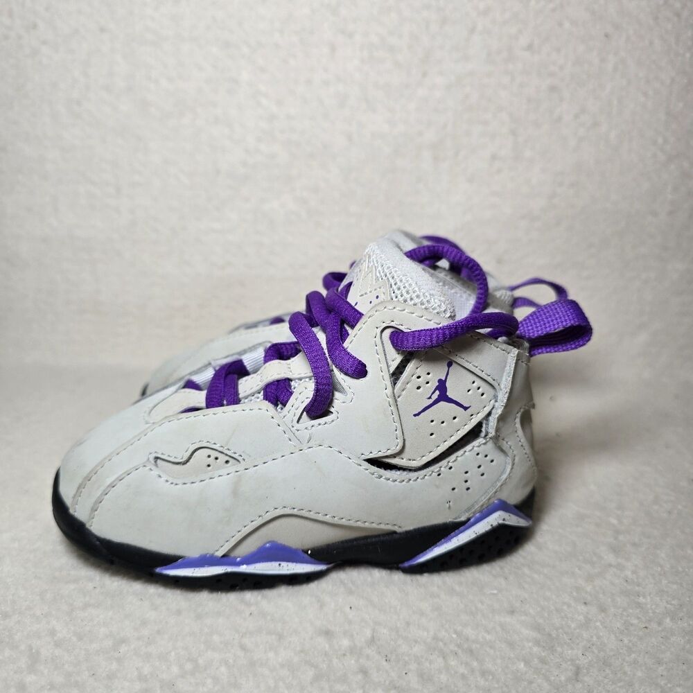 Jordan Air Jordan 7 Retro Shoes Kids Size 8C Gray Purple Suede